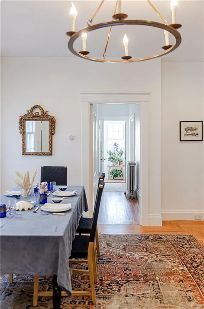 12 Poplar Street Newport RI 02840