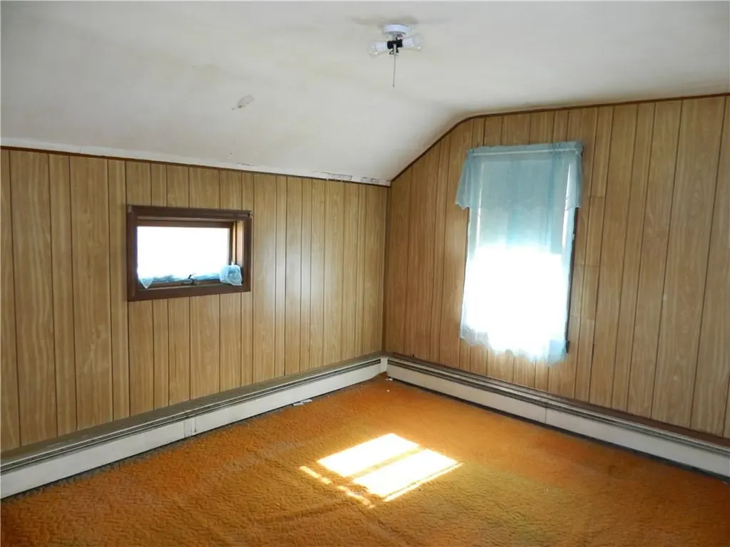 182 Simmonsville Avenue Johnston RI 02919