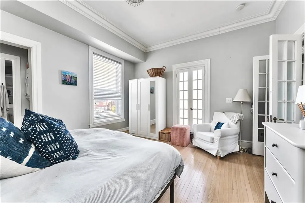453 Angell Street Providence RI 02906