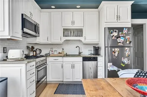 453 Angell Street Providence RI 02906