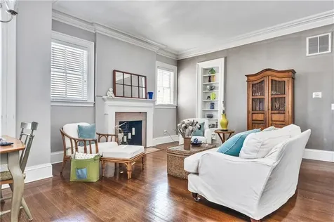 453 Angell Street Providence RI 02906