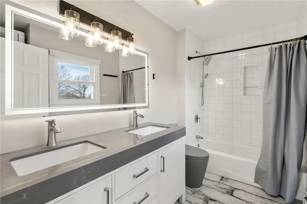 1304 Fairway Drive Middletown RI 02842