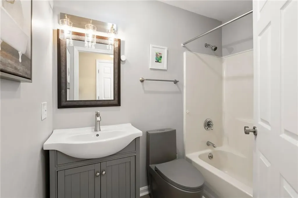 1304 Fairway Drive Middletown RI 02842