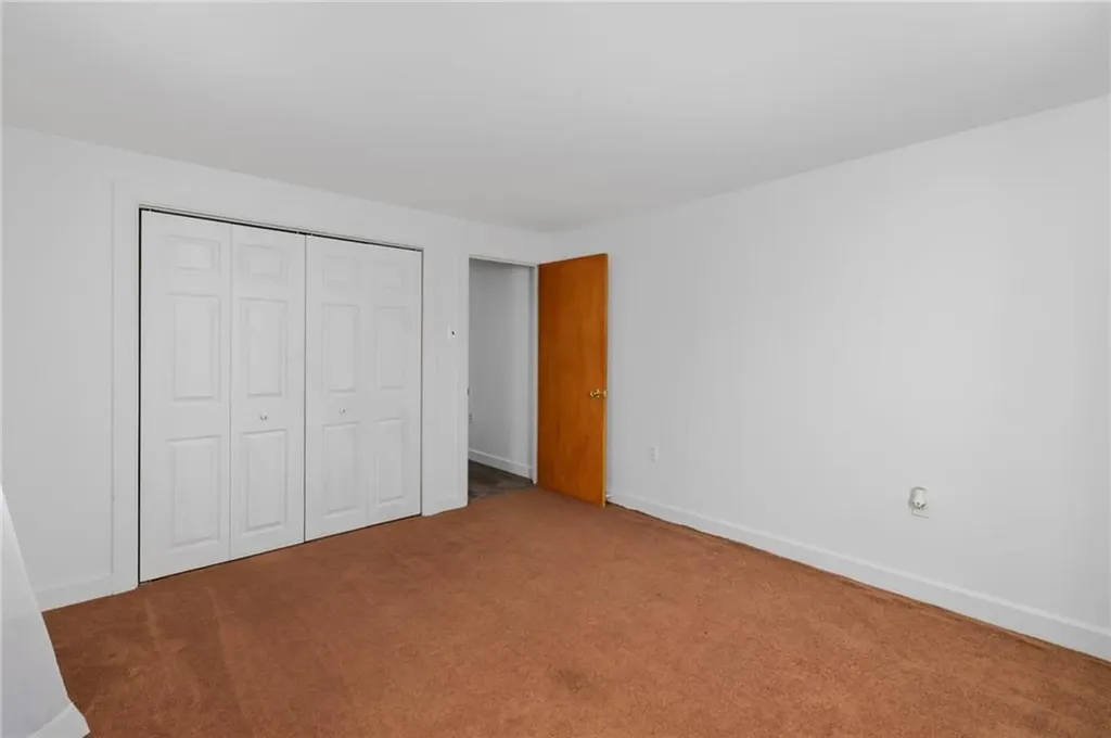 61 High View Drive Cranston RI 02921