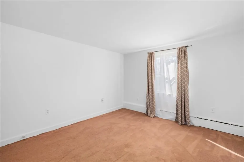 61 High View Drive Cranston RI 02921