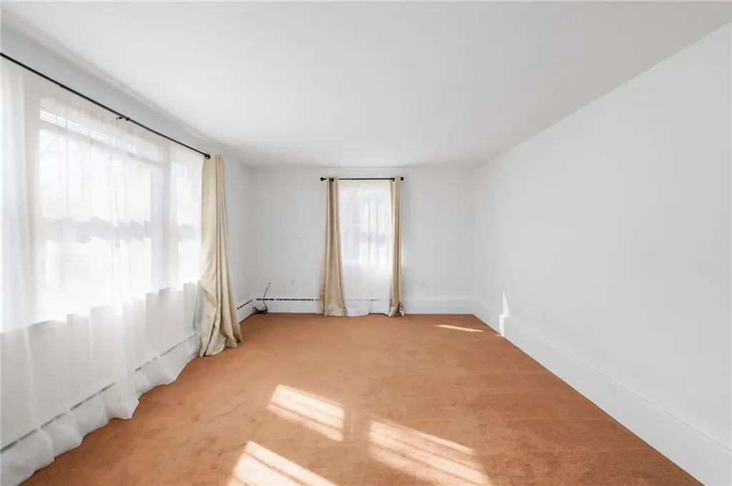 61 High View Drive Cranston RI 02921