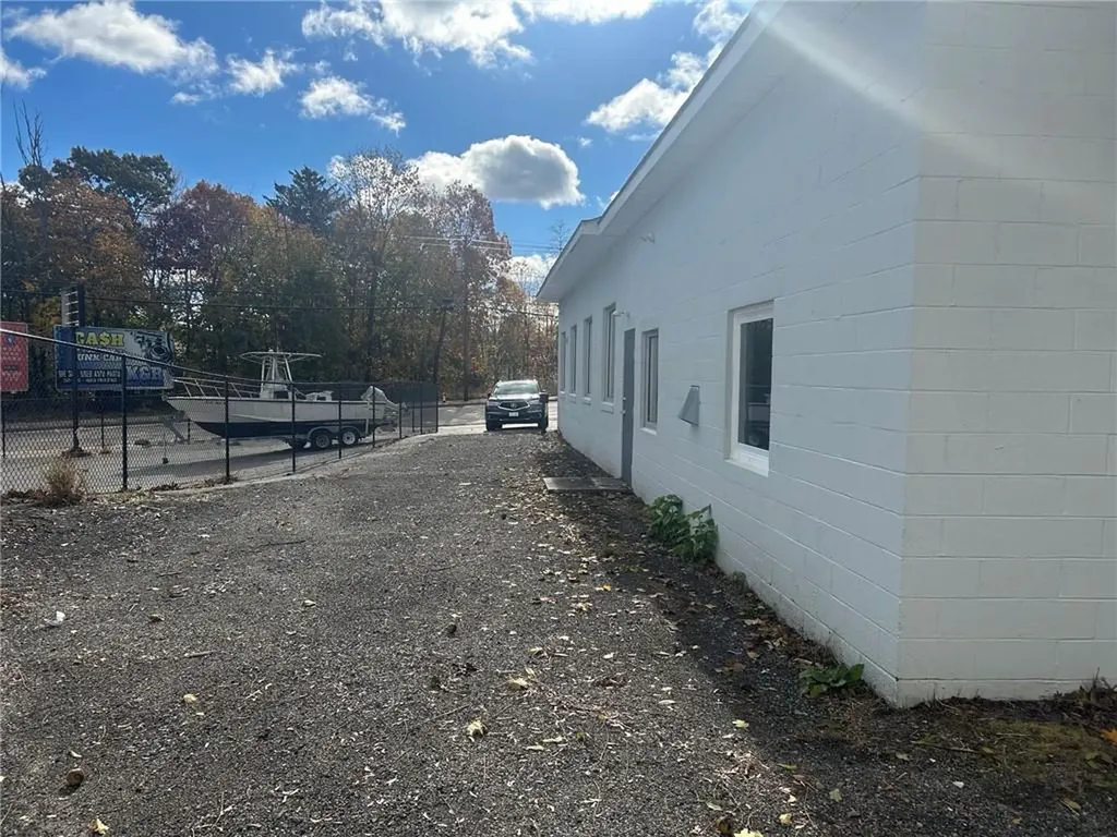 377 Washington Street West Warwick RI 02893