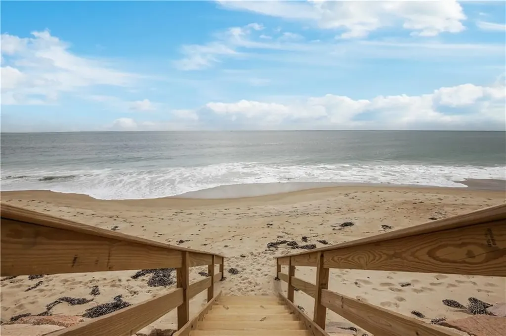 597 Atlantic Avenue Westerly RI 02891