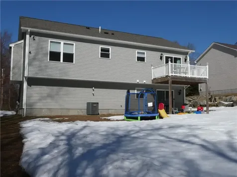 6 Heywood Lane Johnston RI 02919