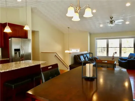 6 Heywood Lane Johnston RI 02919