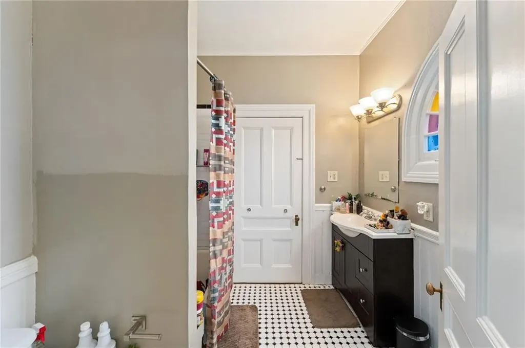 133 Cottage Street Pawtucket RI 02860