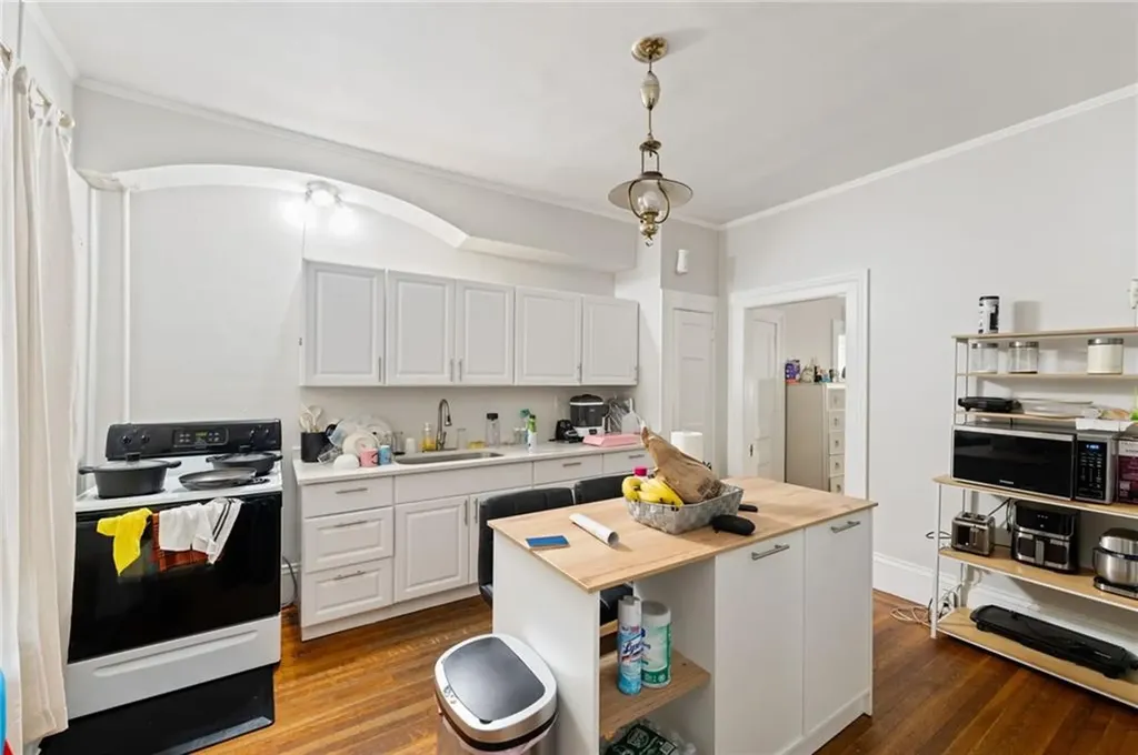 133 Cottage Street Pawtucket RI 02860