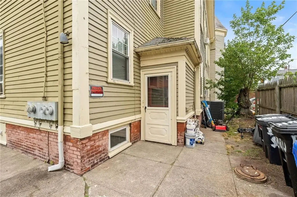 133 Cottage Street Pawtucket RI 02860