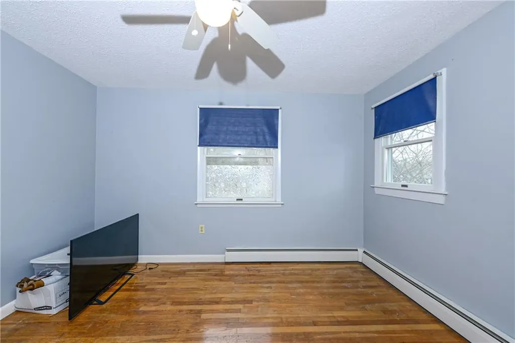 25 Watson Drive Portsmouth RI 02871