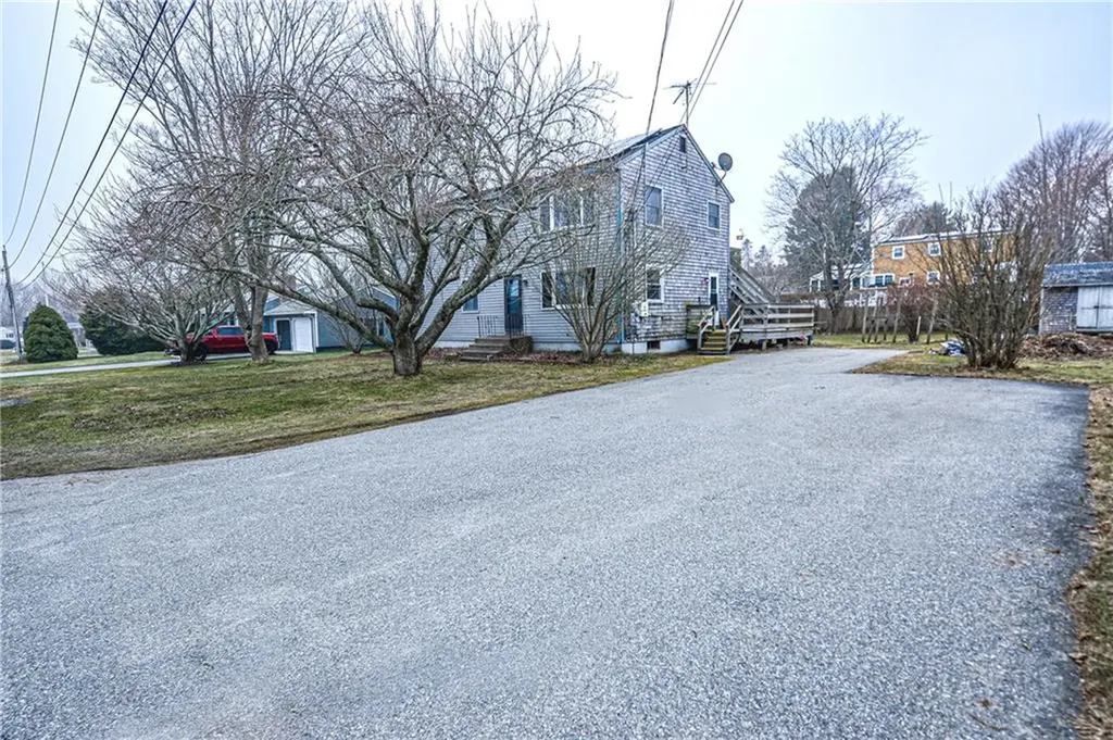 25 Watson Drive Portsmouth RI 02871