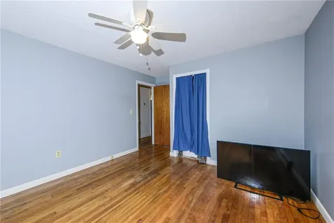 25 Watson Drive Portsmouth RI 02871