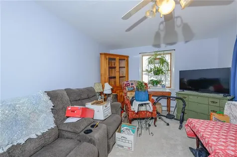 25 Watson Drive Portsmouth RI 02871