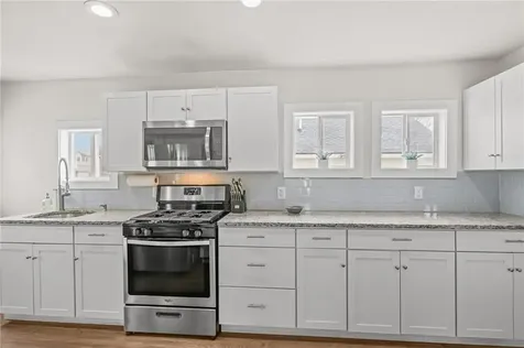 115 Samuel Gorton Avenue Warwick RI 02889