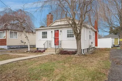115 Samuel Gorton Avenue Warwick RI 02889