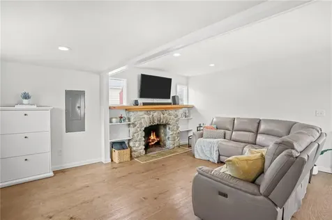 115 Samuel Gorton Avenue Warwick RI 02889