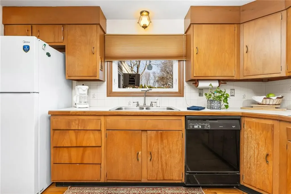 14 Metcalf Drive Cumberland RI 02864