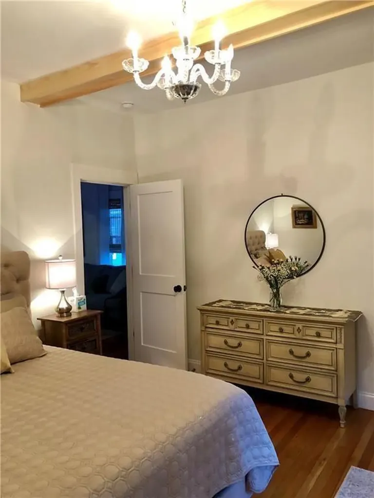 32 East Bowery Street Newport RI 02840