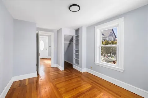 183 Baker Street Providence RI 02905