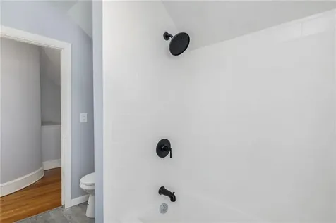 183 Baker Street Providence RI 02905