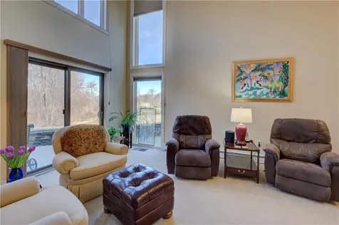 35 Seabreeze Lane Bristol RI 02809