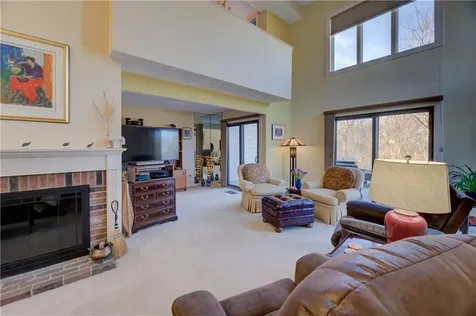 35 Seabreeze Lane Bristol RI 02809