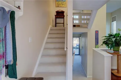 35 Seabreeze Lane Bristol RI 02809