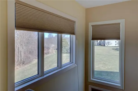 35 Seabreeze Lane Bristol RI 02809