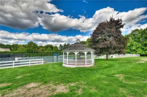 35 Seabreeze Lane Bristol RI 02809