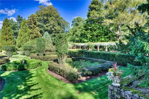 35 Seabreeze Lane Bristol RI 02809