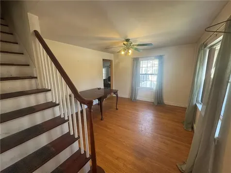 15 Link Street Warwick RI 02886
