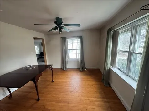15 Link Street Warwick RI 02886