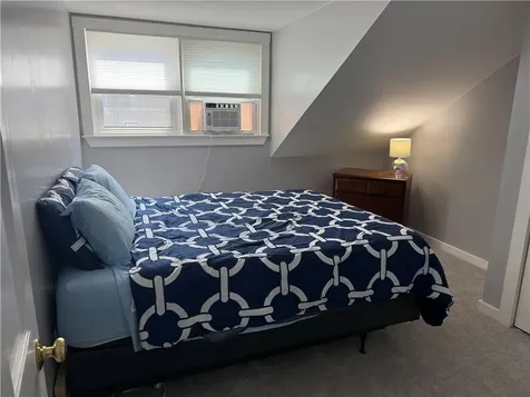16 Dudley Avenue Newport RI 02840