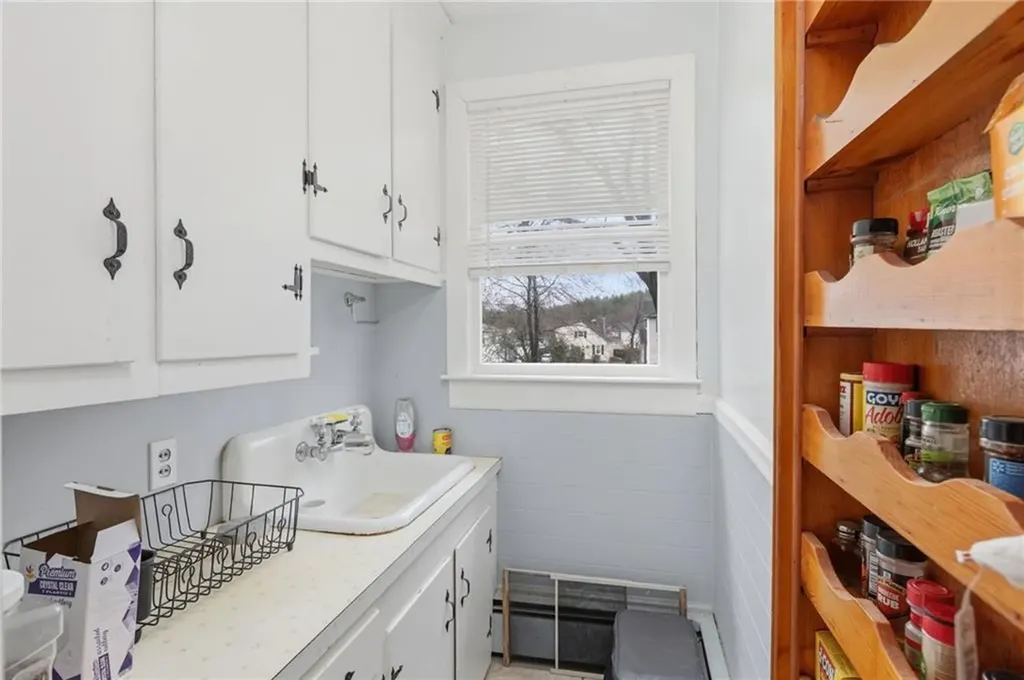 5 Minoru Street Smithfield RI 02917