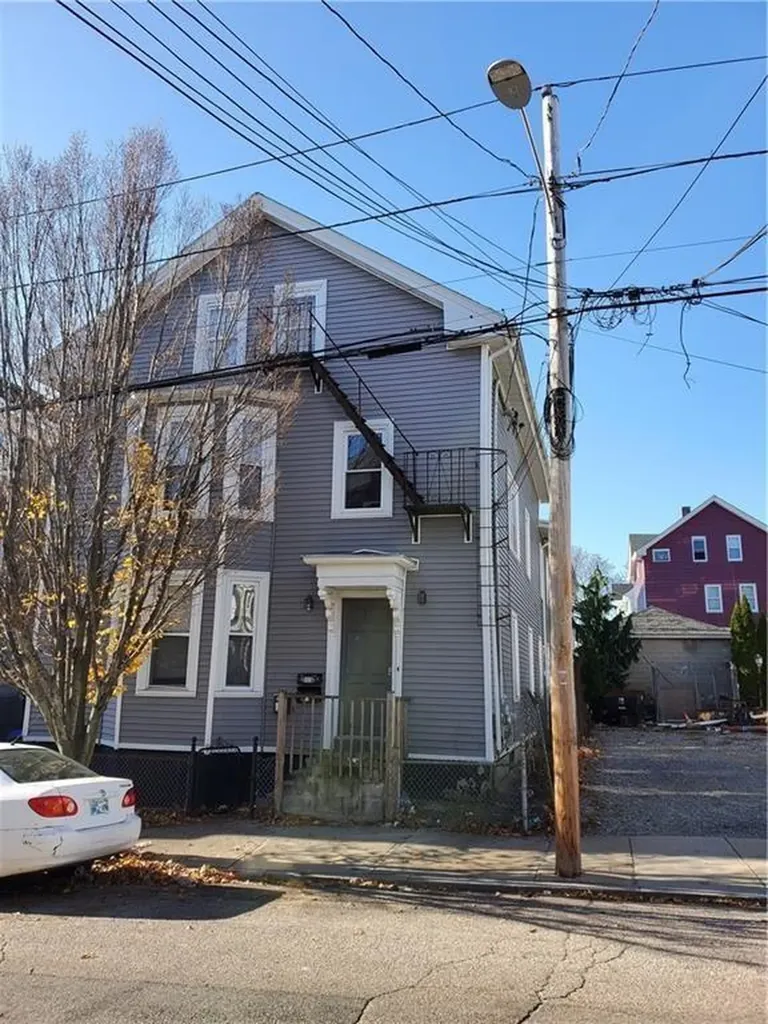 41 Joslin Street Providence RI 02909
