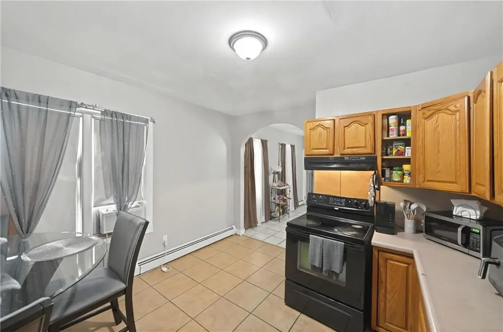 41 Joslin Street Providence RI 02909