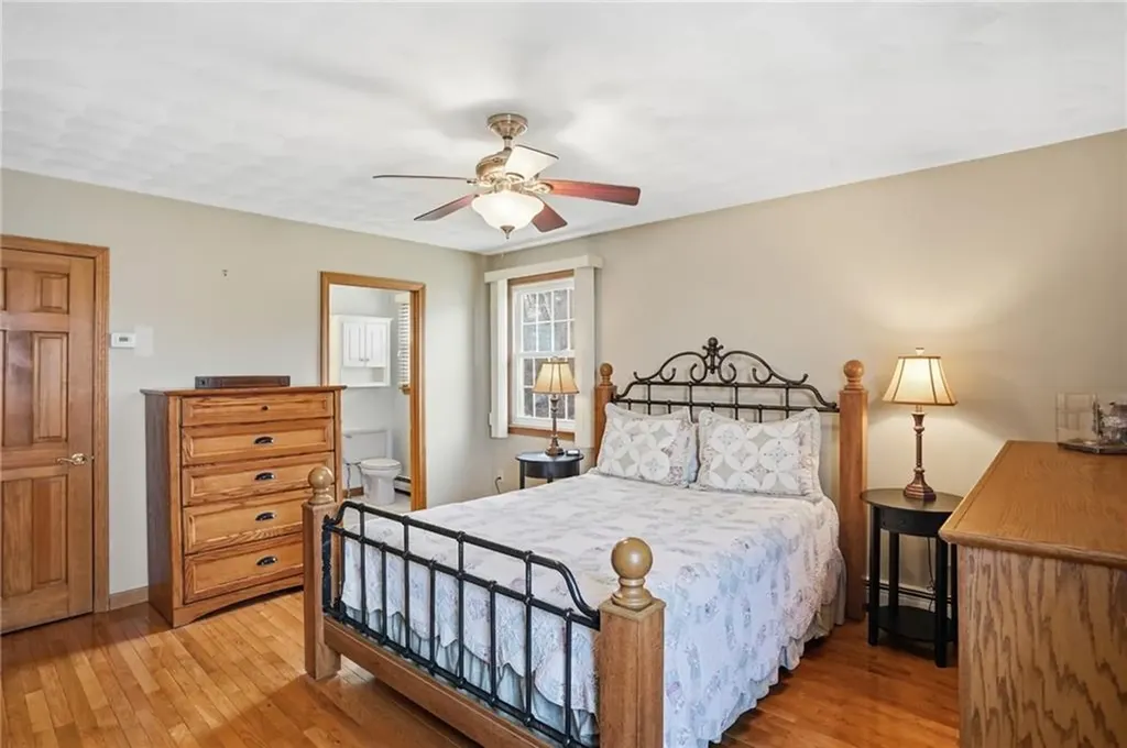 24 Sandy Lane Bristol RI 02809