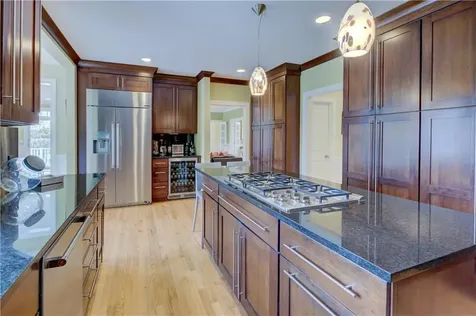 154 Lincoln Avenue Barrington RI 02806