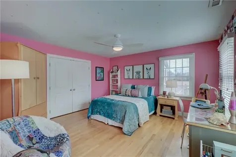 154 Lincoln Avenue Barrington RI 02806