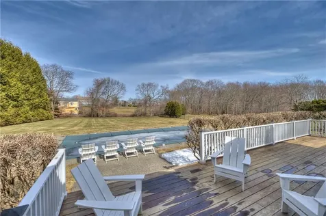 154 Lincoln Avenue Barrington RI 02806
