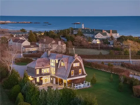 150 Boston Neck Road Narragansett RI 02882