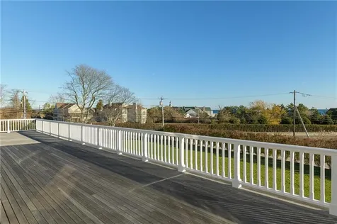 150 Boston Neck Road Narragansett RI 02882