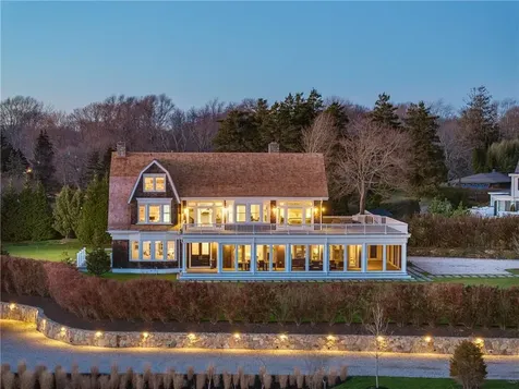 150 Boston Neck Road Narragansett RI 02882