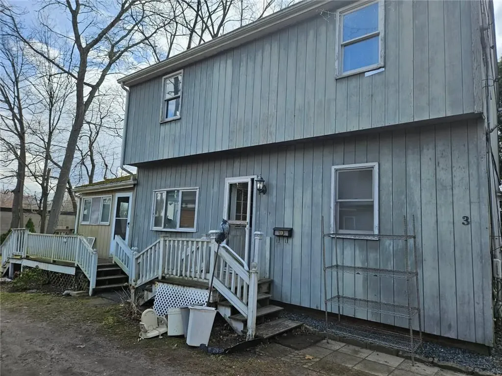3 R Buttonwood Terrace Attleboro MA 02703