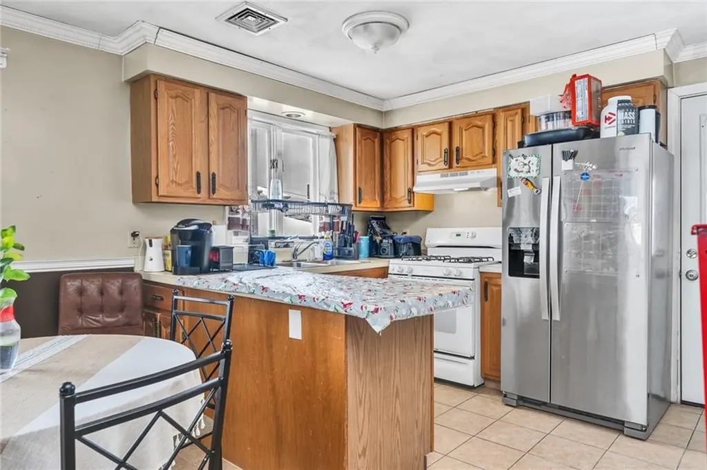 367 369 Hawkins Street Providence RI 02904