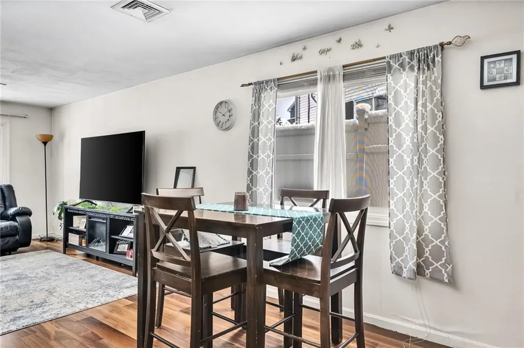 367 369 Hawkins Street Providence RI 02904